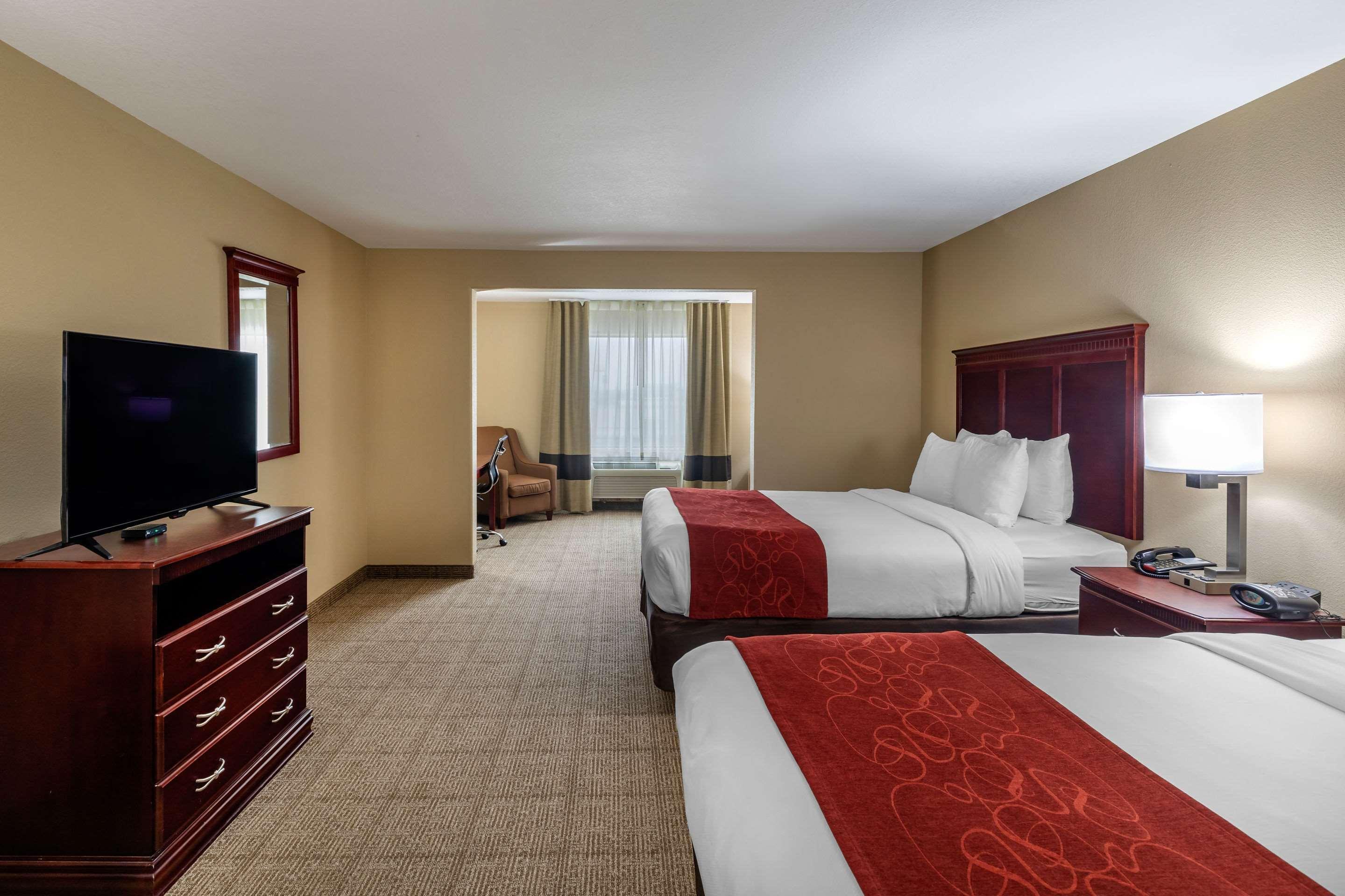 Comfort Suites Ennis Eksteriør bilde