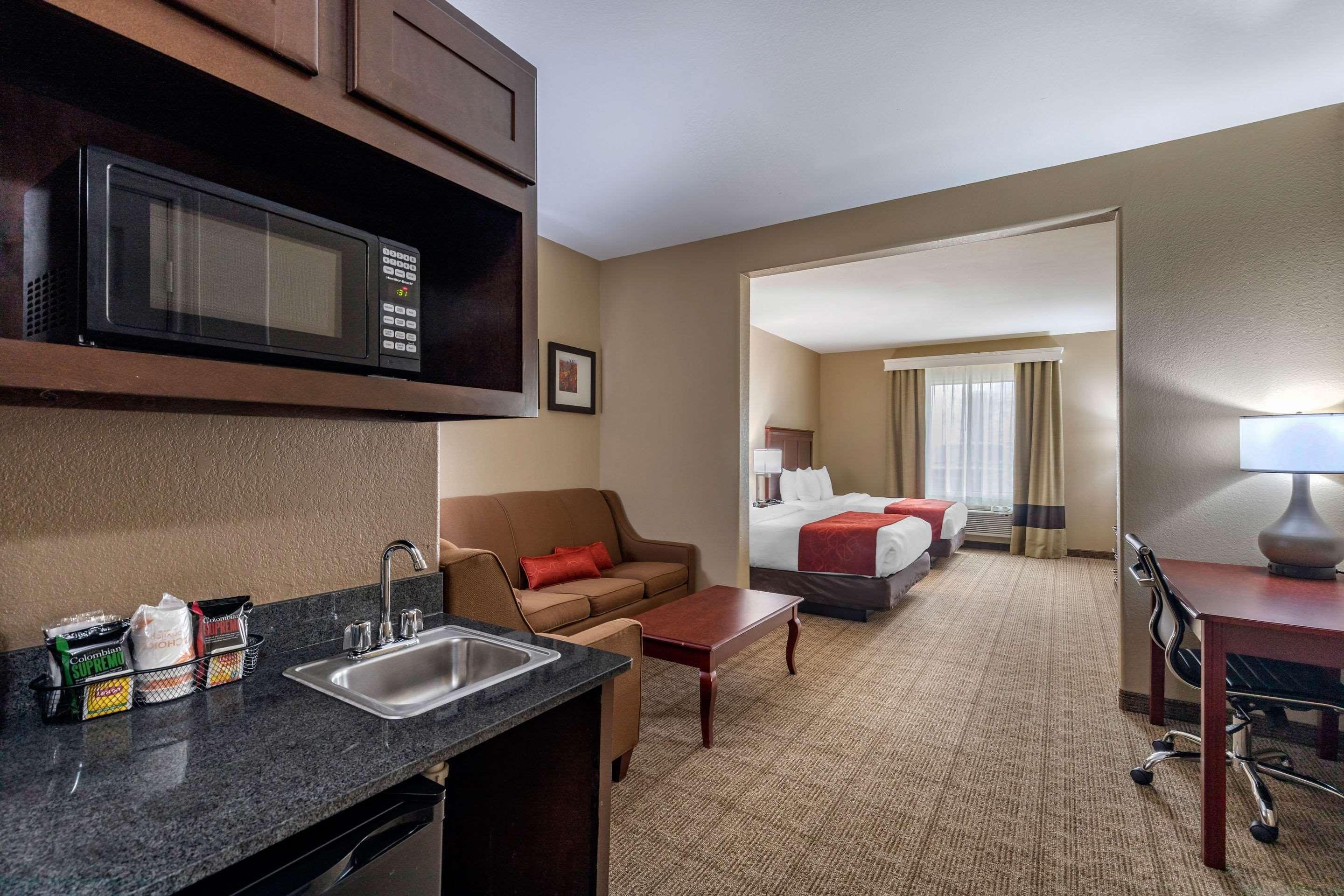 Comfort Suites Ennis Eksteriør bilde