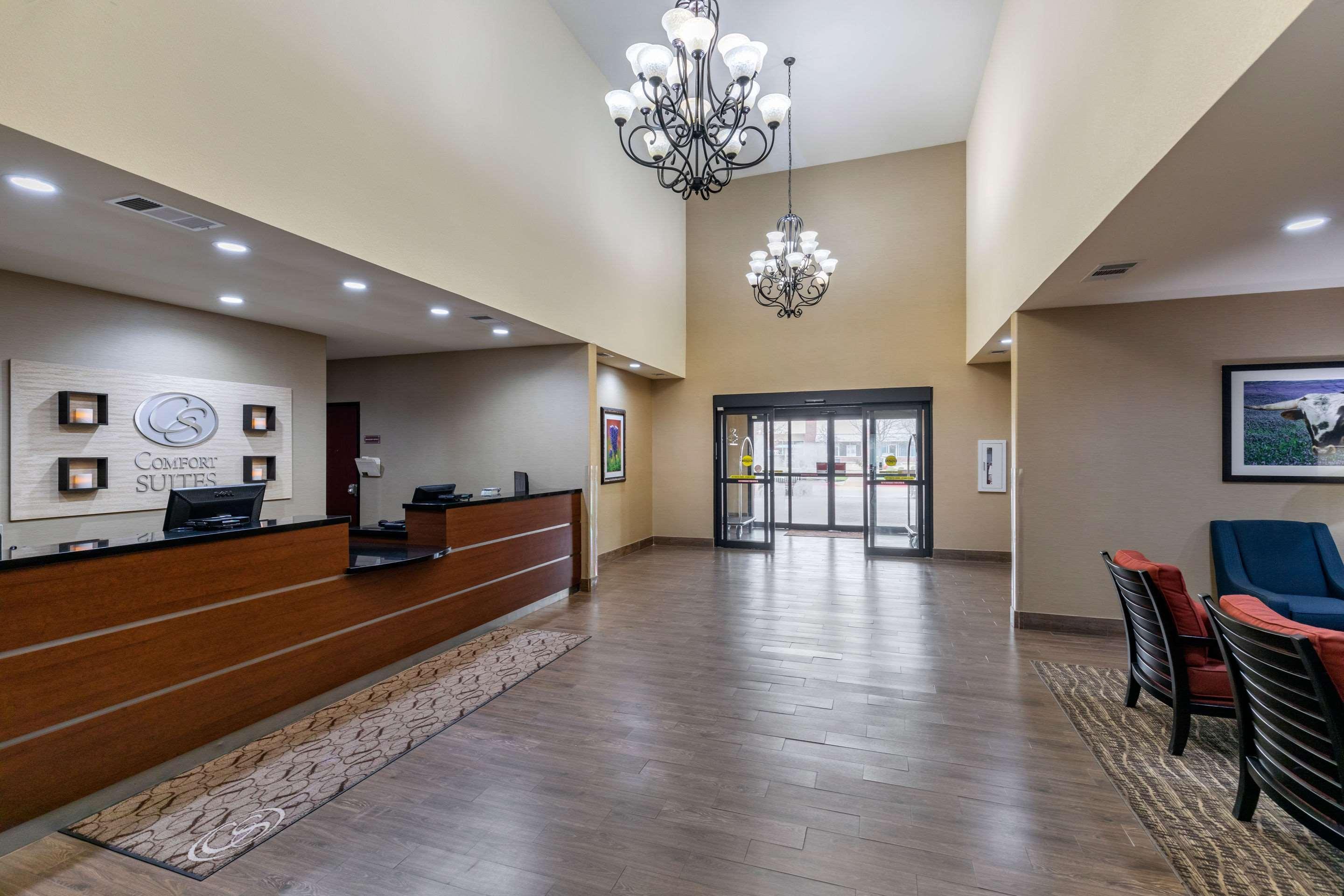 Comfort Suites Ennis Eksteriør bilde