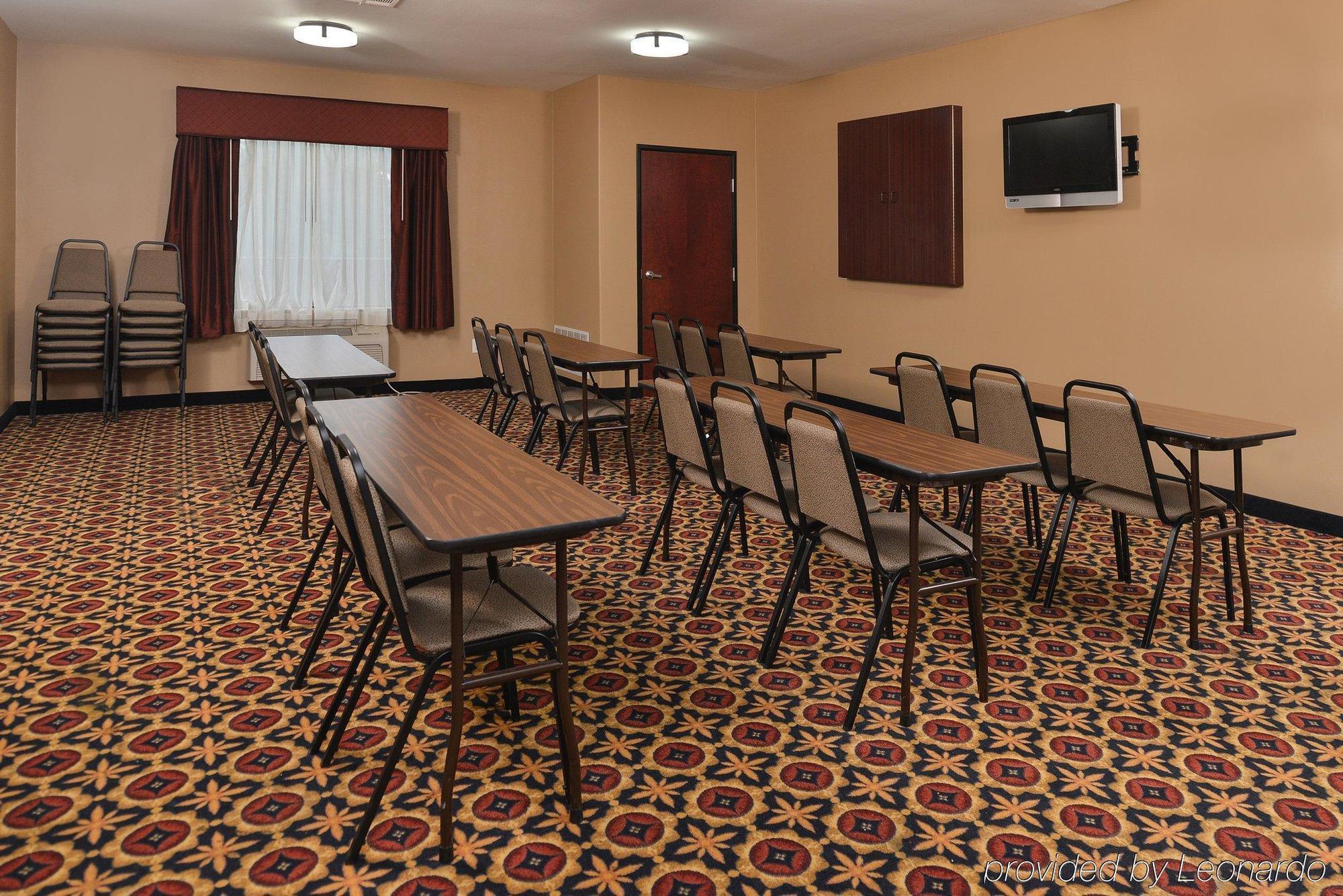 Comfort Suites Ennis Eksteriør bilde