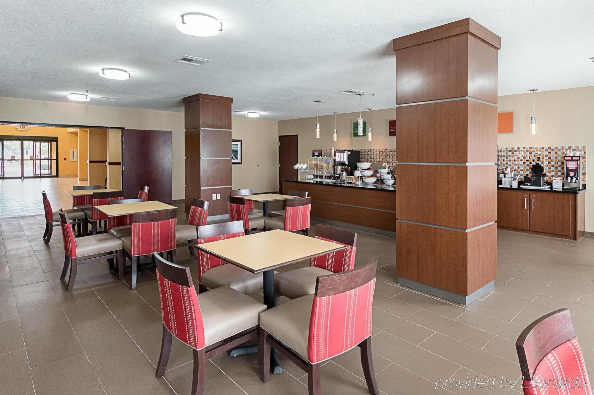 Comfort Suites Ennis Eksteriør bilde