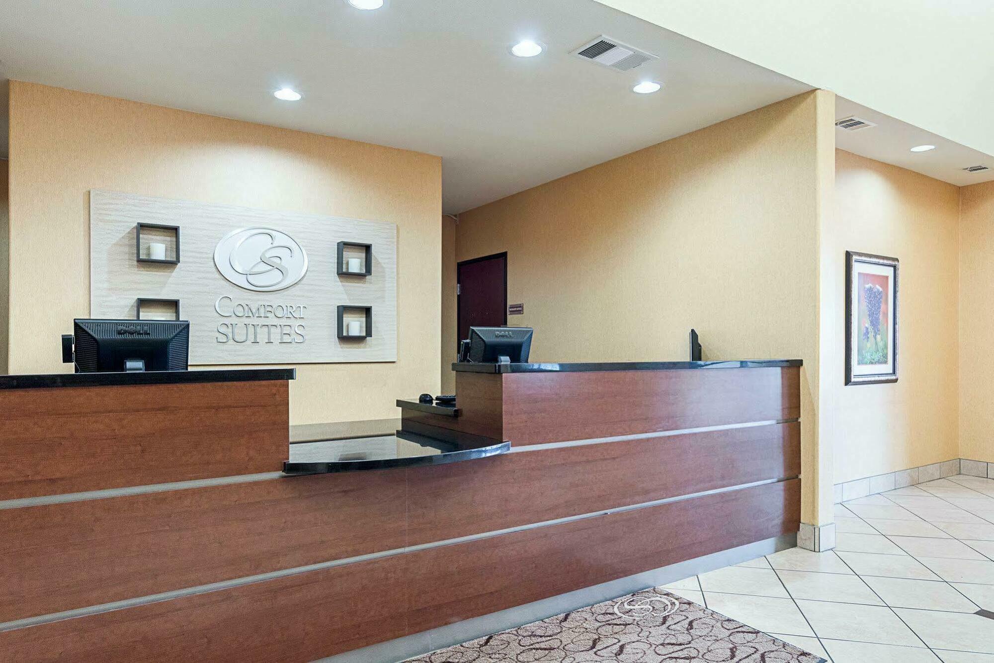 Comfort Suites Ennis Eksteriør bilde